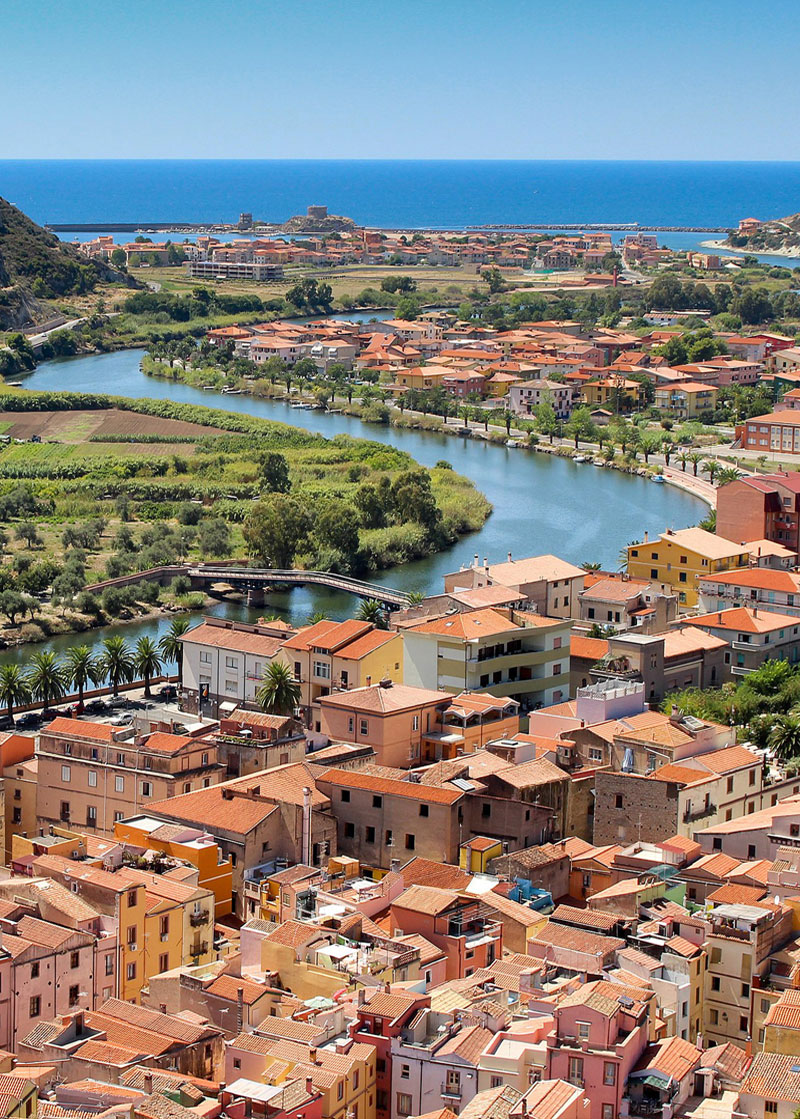 Il fantastico panorama di Bosa dal castello