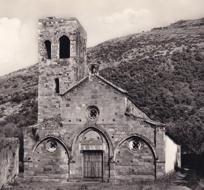 La chiesa romanica di San Pietro